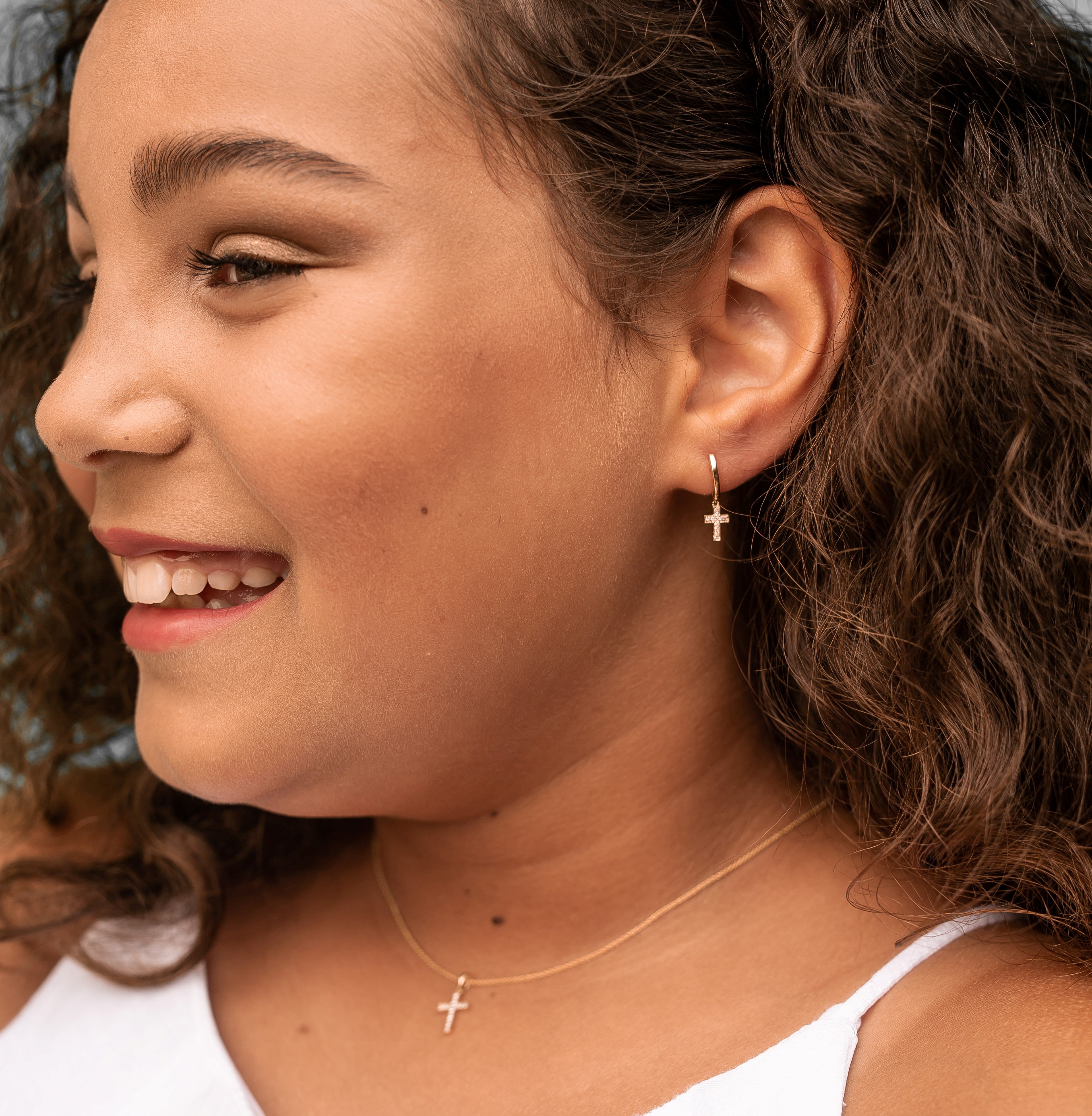 Petite Diamond Cross Necklace, White Gold - Carter's Collective Fine Jewelry