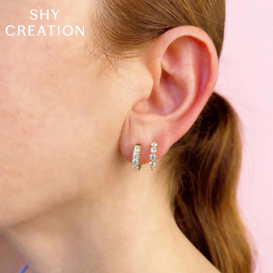 Essential Shared Prong Diamond Huggie Hoop Earrings, 0.92 CTTW - Carter's Collective Fine Jewelry