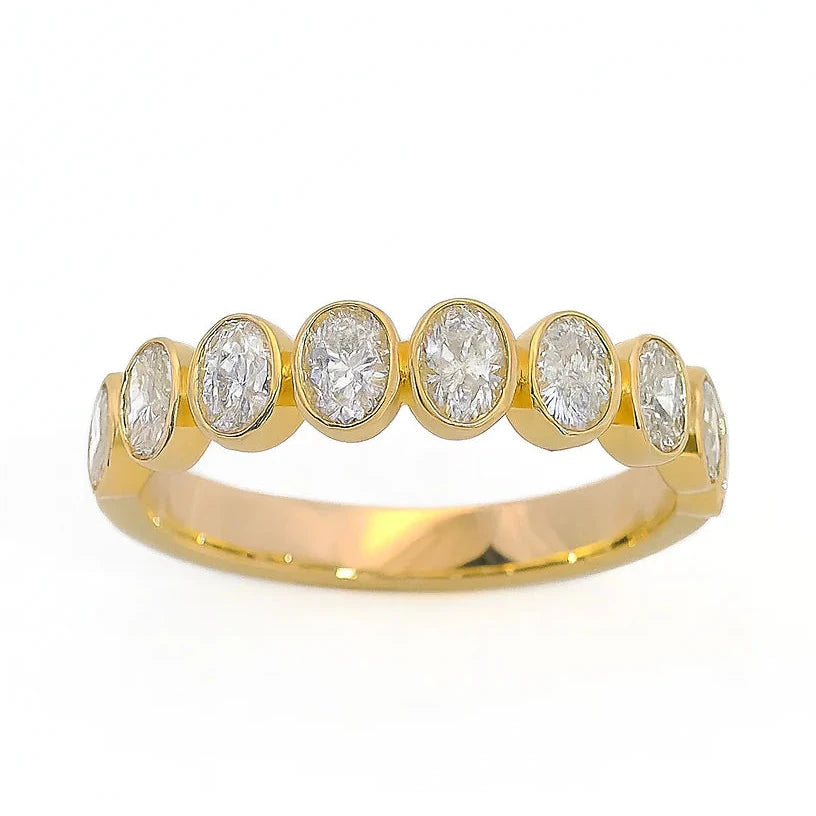 Lab Grown Lilac Oval Diamond Pinky Ring, 0.90 CTTW - Carter's Collective Fine Jewelry