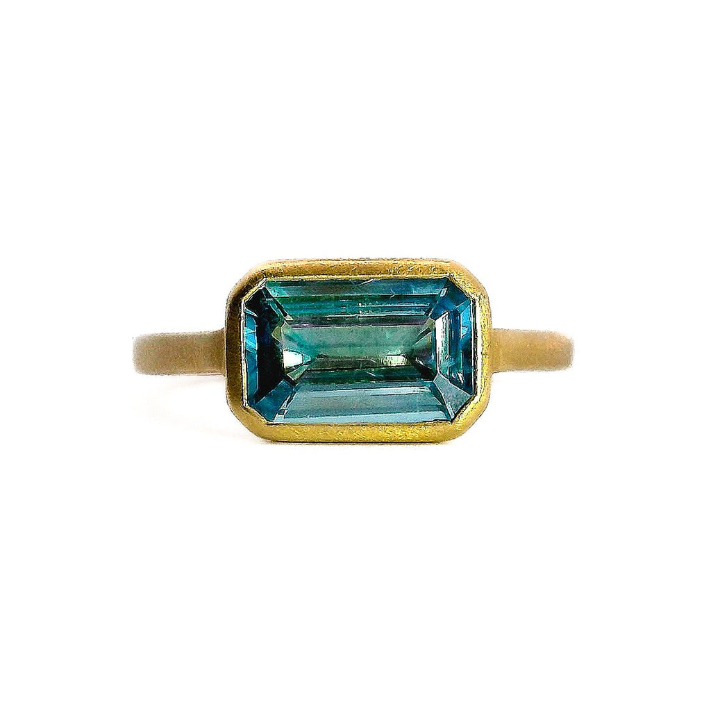 Sky Blue Topaz East-West Bezel Ring, 2.16 CT - Carter's Collective Fine Jewelry