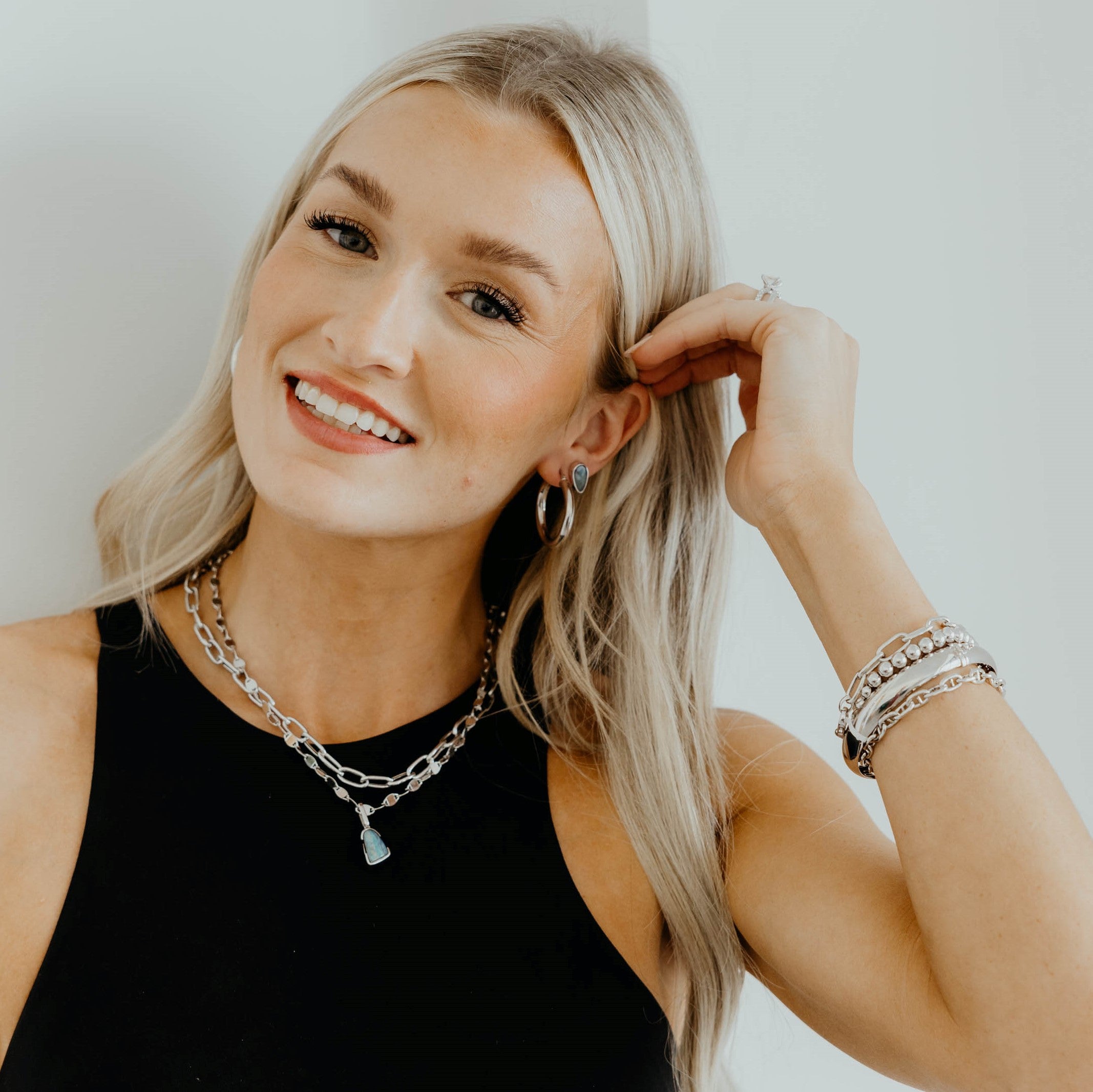 Silver paper clip necklace online