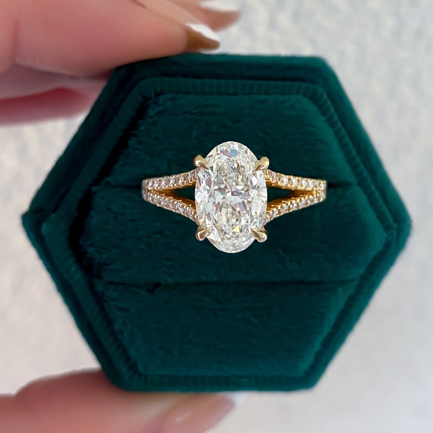 Natural Oval Cut Diamond Split Band Engagement Ring - Carter's Collective Fine Jewelry