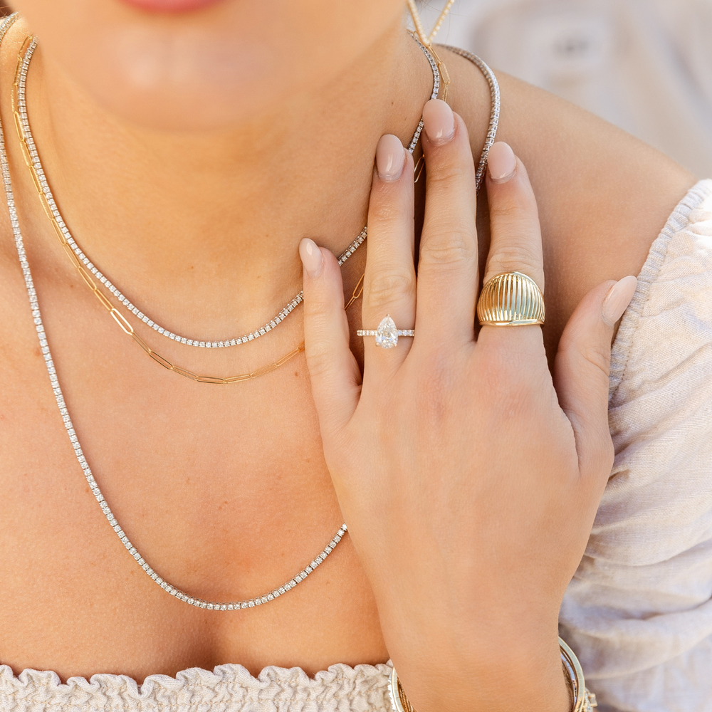 
                  
                    Aphrodite Paper Clip Chain Necklace
                  
                