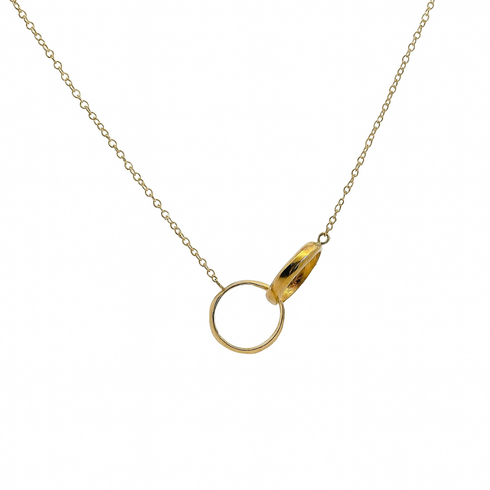 Yellow Gold Interlocking Rings Necklace - Carter's Collective Fine Jewelry