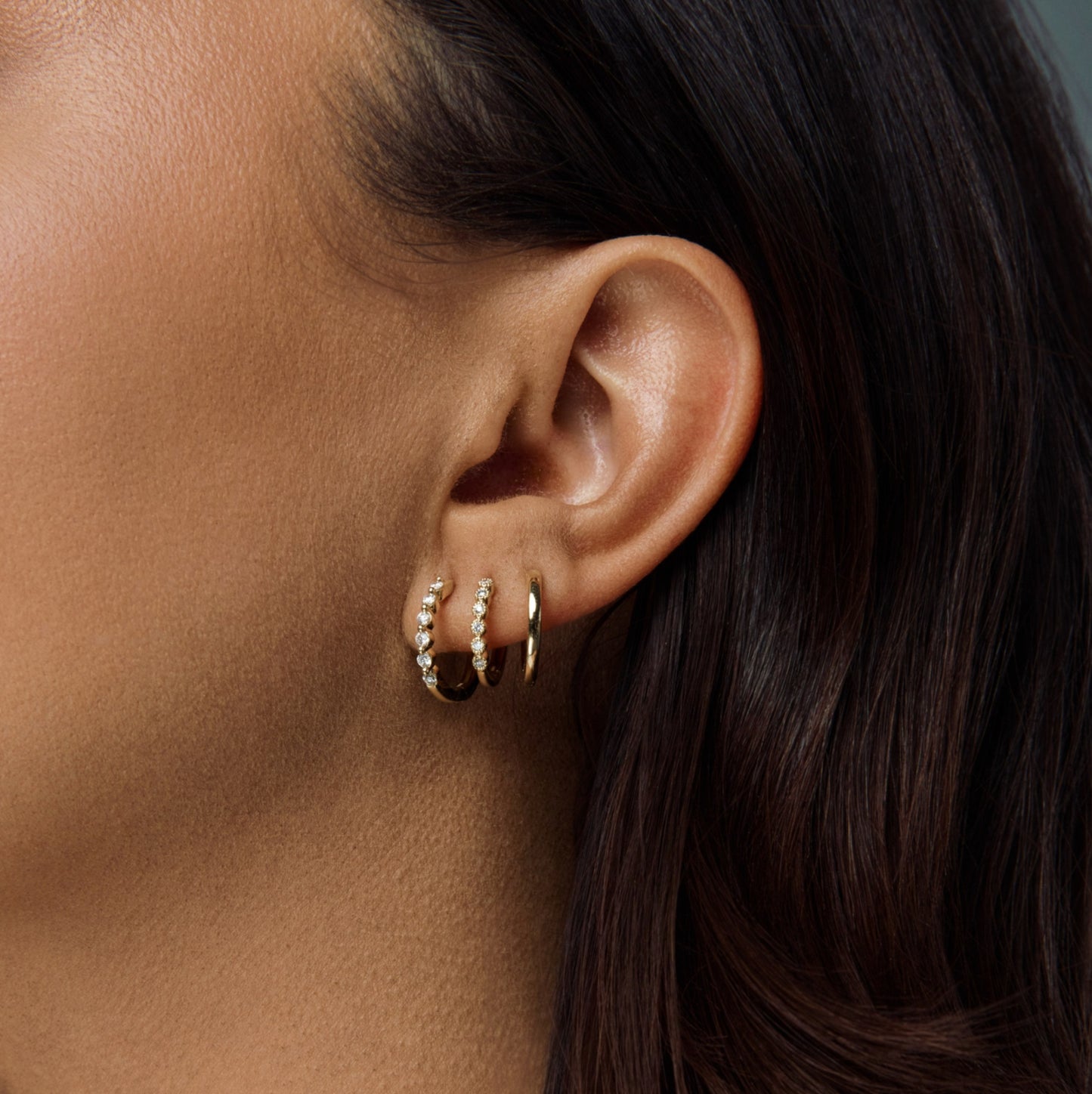 Essential Milgrain Diamond Bezel Huggie Hoop Earrings (Pair) - Carter's Collective Fine Jewelry