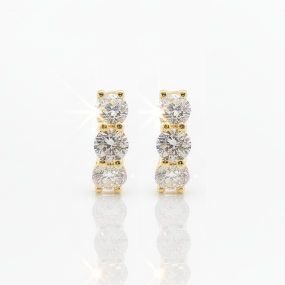 Diana Natural Round Diamond Huggie Hoop Earrings, Yellow Gold