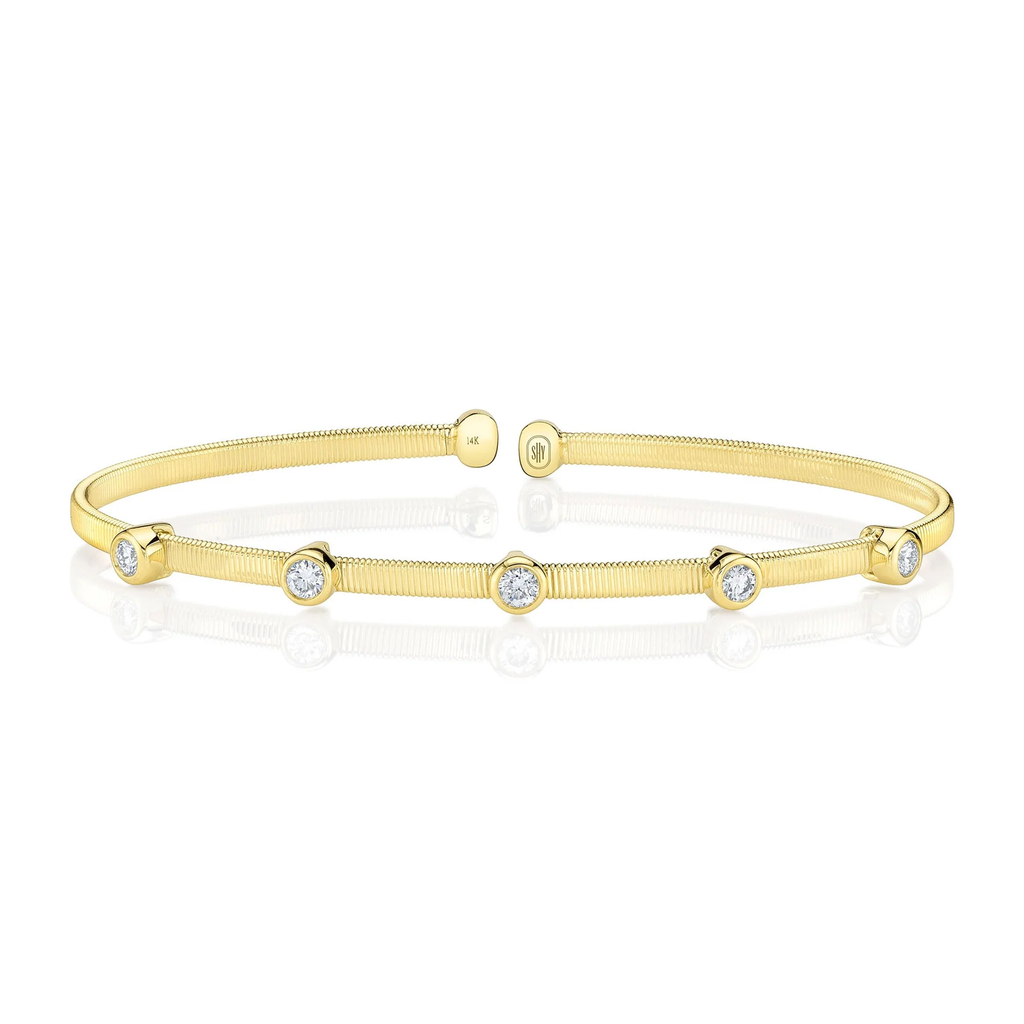 14K Yellow Gold Diamond Station Bezel Bangle, 0.32 CTTW