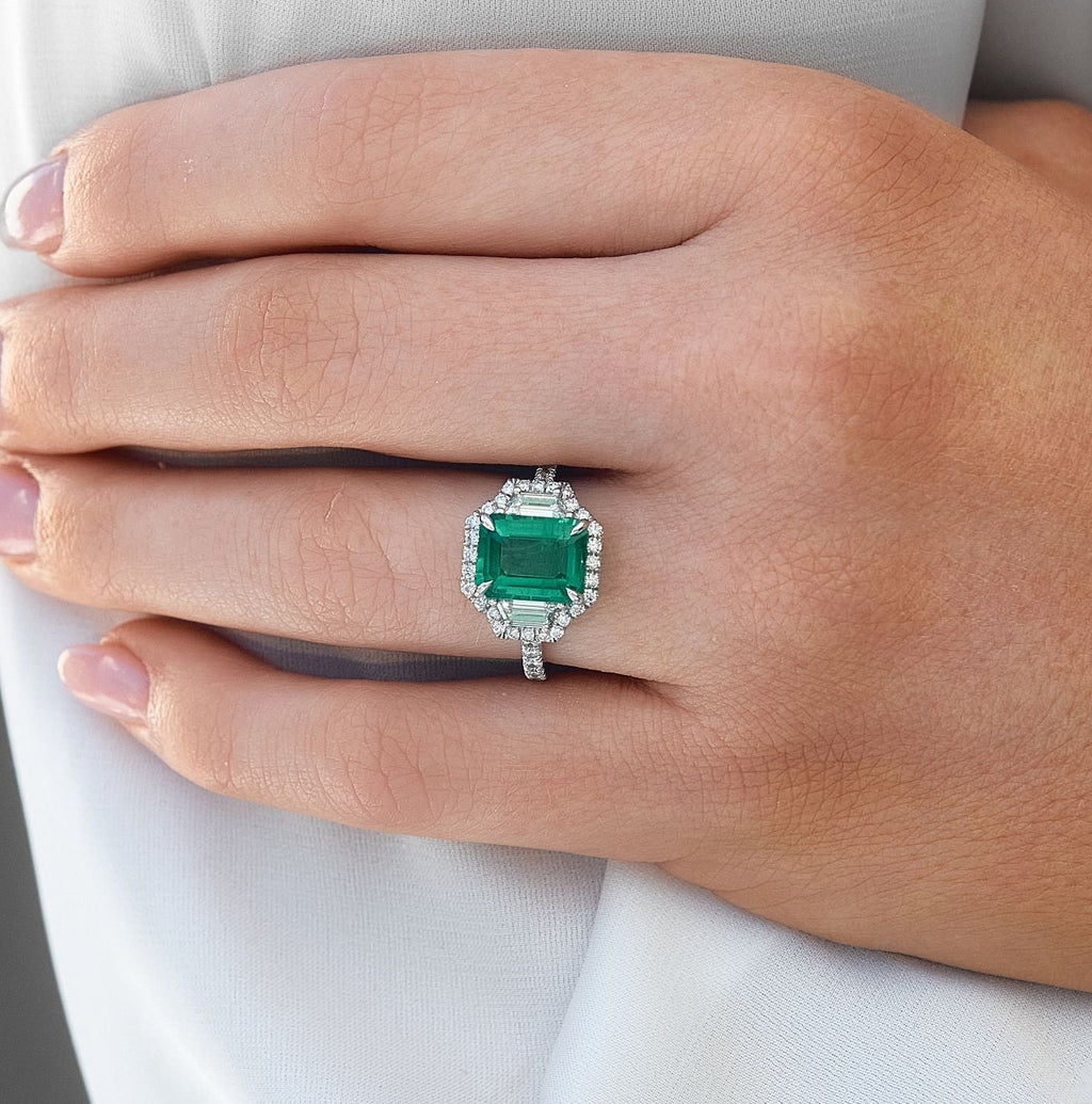 Rare and Untreated Emerald Gemstone and Natural Diamond Ring, 3.33 CTTW - Carter's Collective Fine Jewelry