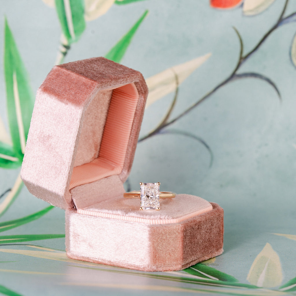 Dahlia Customizable Lab Grown Diamond Engagement Ring