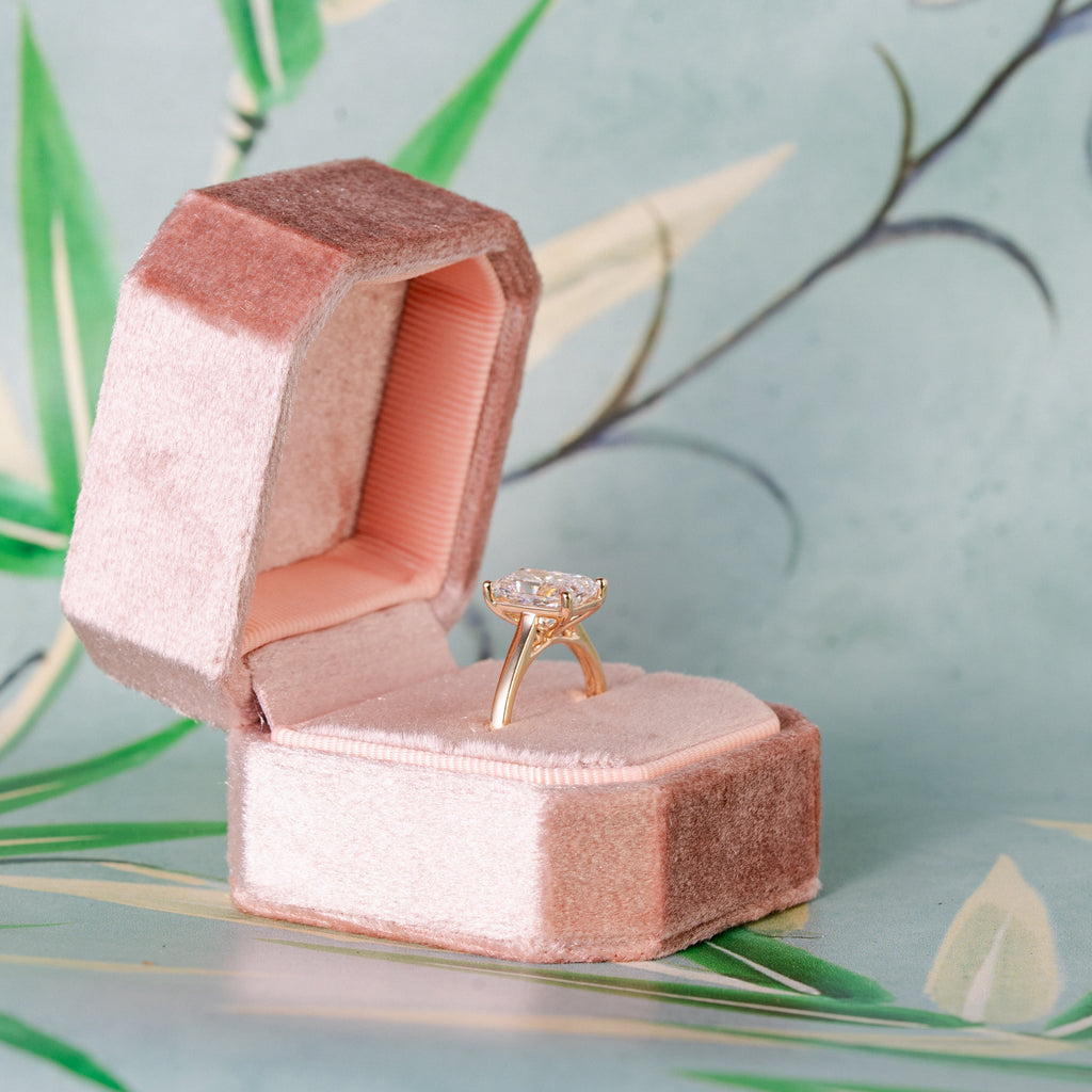 Dahlia Customizable Lab Grown Diamond Engagement Ring