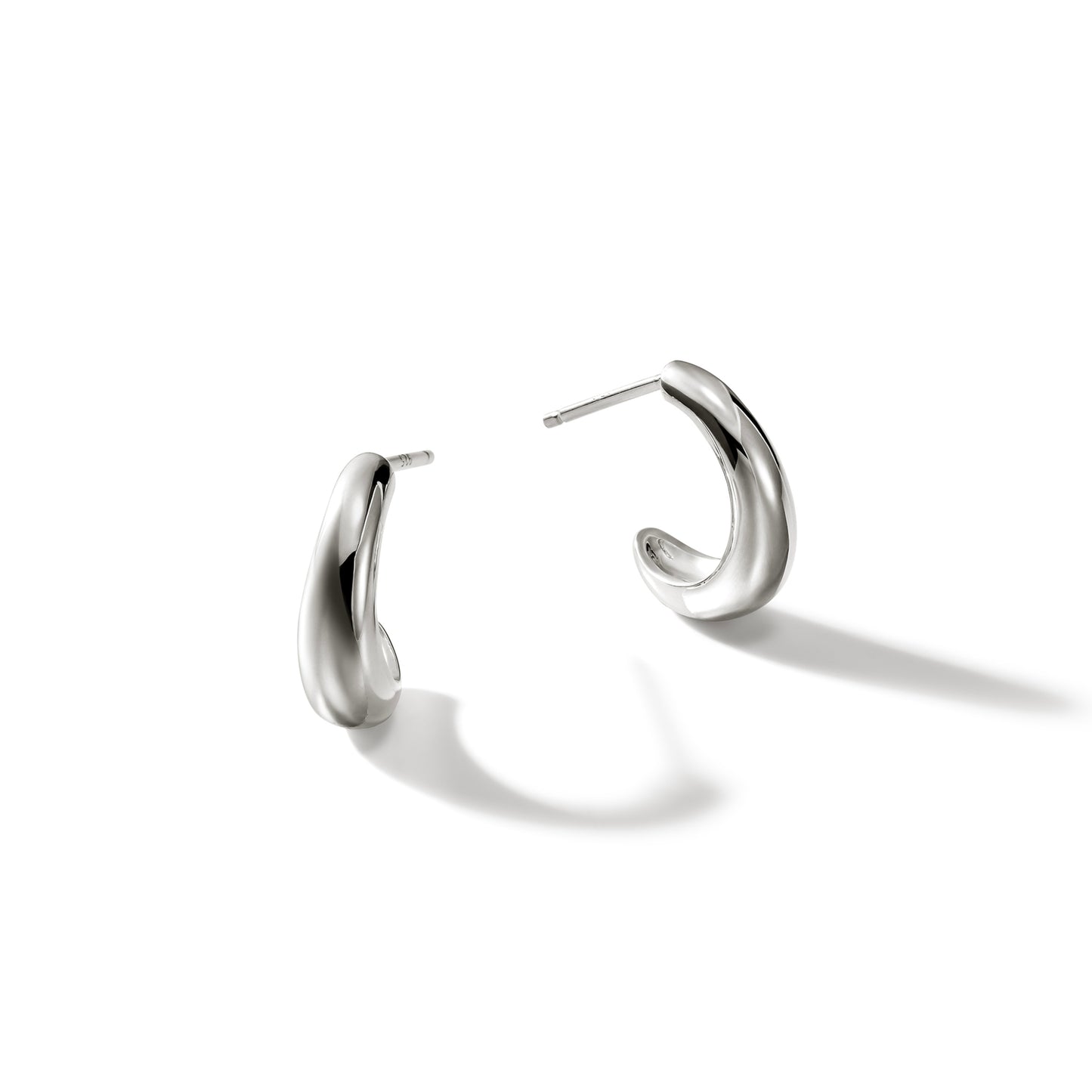John Hardy Surf J Hoop Earring, 15.5MM - Carter's Collective Fine Jewelry