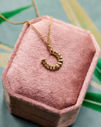 Luck Fluted Horseshoe Necklace