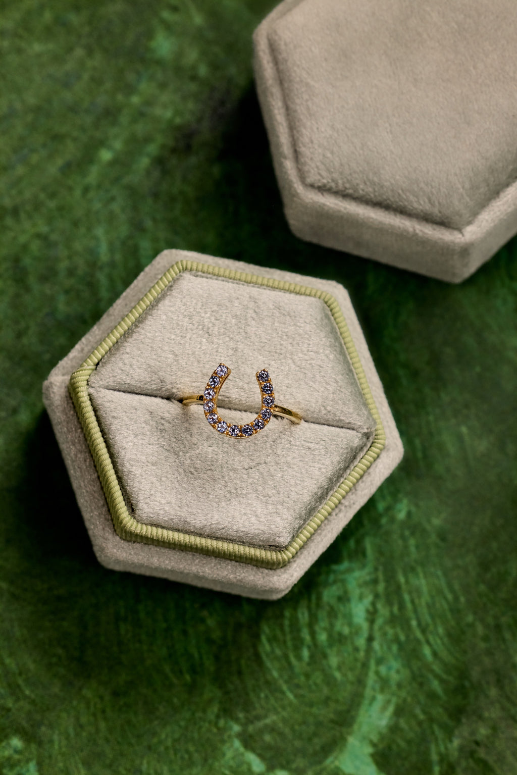 Yogo Sapphire Horseshoe Ring