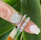 Diamond Halo Round Semi Mount Engagement Ring Setting (DOES NOT INCLUDE CENTER STONE) - Carter's Collective Fine Jewelry