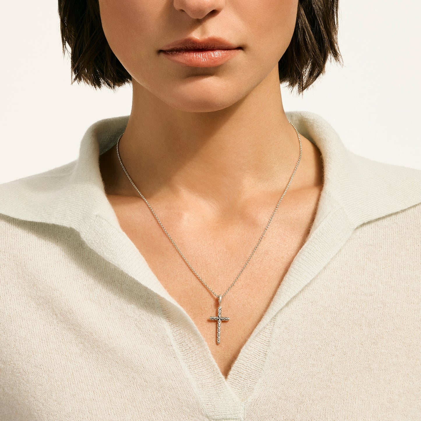 John Hardy JH Essential Cross Necklace - Carter's Collective Fine Jewelry