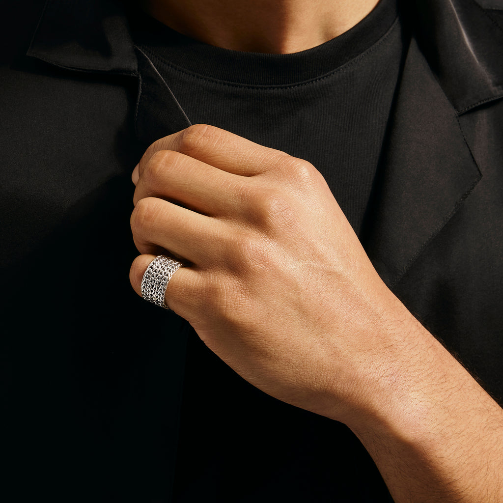 John Hardy Icon Link Ring, 12MM - Carter's Collective Fine Jewelry