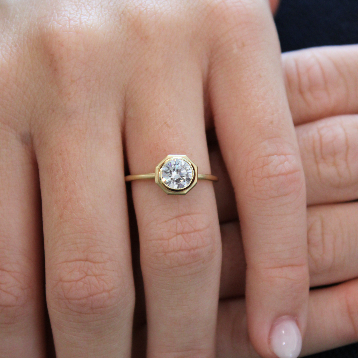 Round Bezel Illusion Solitaire Engagement Ring Setting (Does Not Include Center Stone)