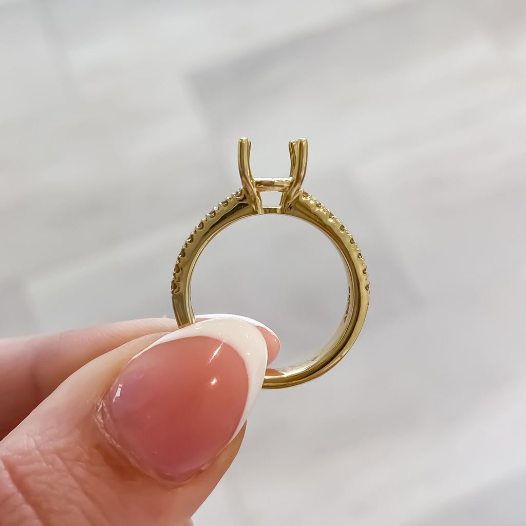 Round Double Row Diamond Band Engagement Ring Setting (Does Not Include Center Stone) - Carter's Collective Fine Jewelry