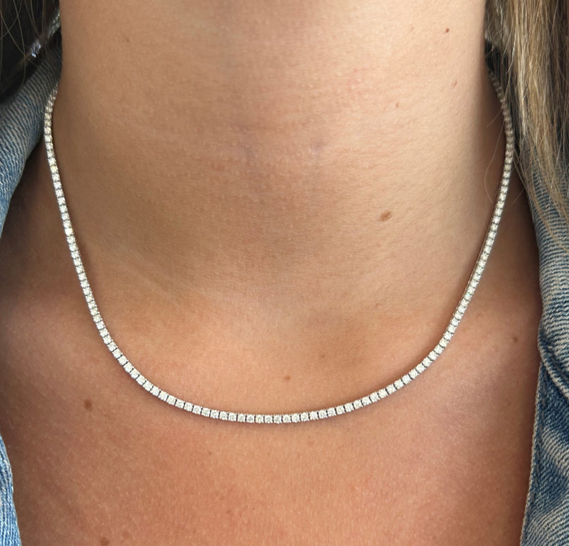 Classic Diamond Tennis Necklace, 5.23 CTTW