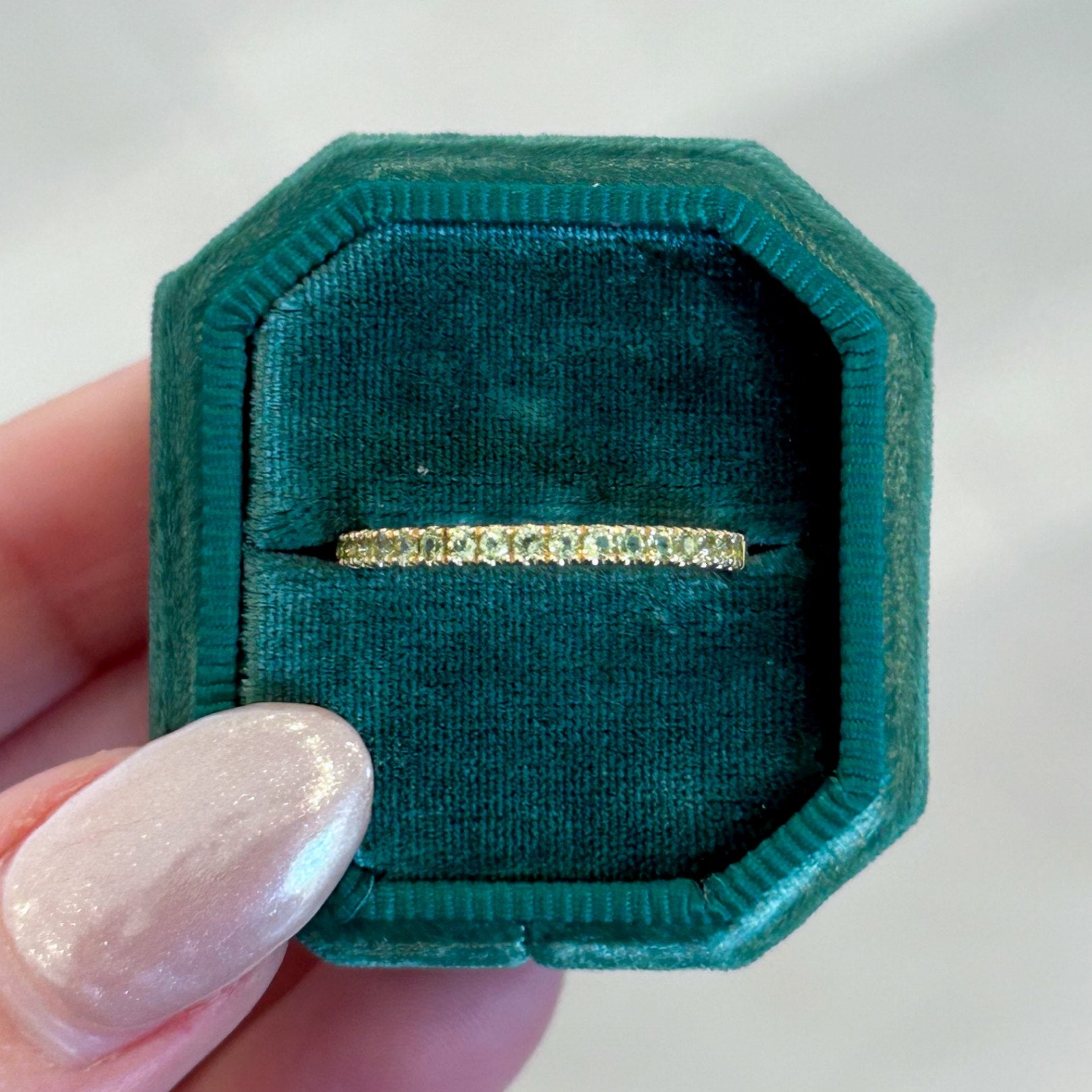 Amara Yellow Gold Peridot Gemstone Stackable Band, 0.45 CTTW - Carter's Collective Fine Jewelry