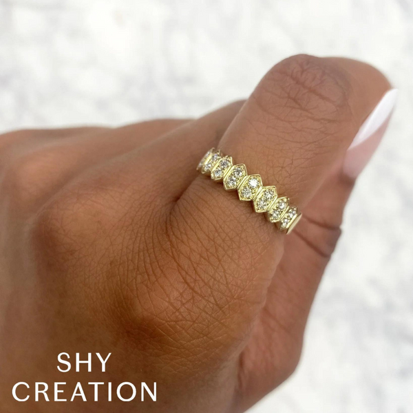 Geometric Illusion Diamond Stackable Band