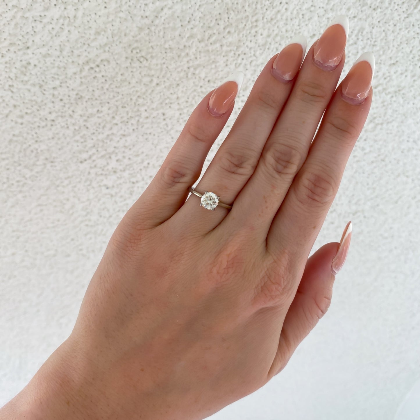 Dahlia Natural Round Cut Diamond Solitaire Engagement Ring, 0.90 CTTW - Carter's Collective Fine Jewelry